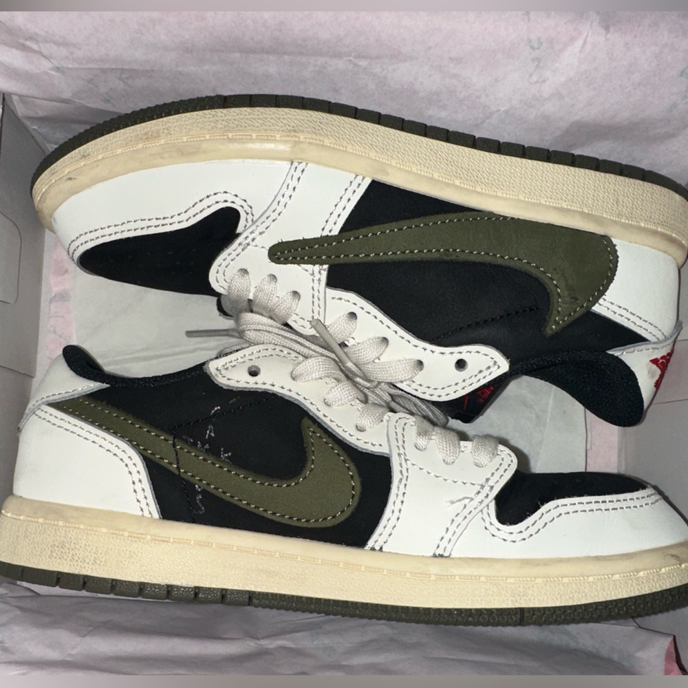 Kids Jordan 1 retro low OG Travis Scott medium Olive